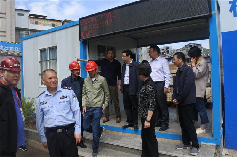 黃美萍調研農貿市場及安置房綜合體項目